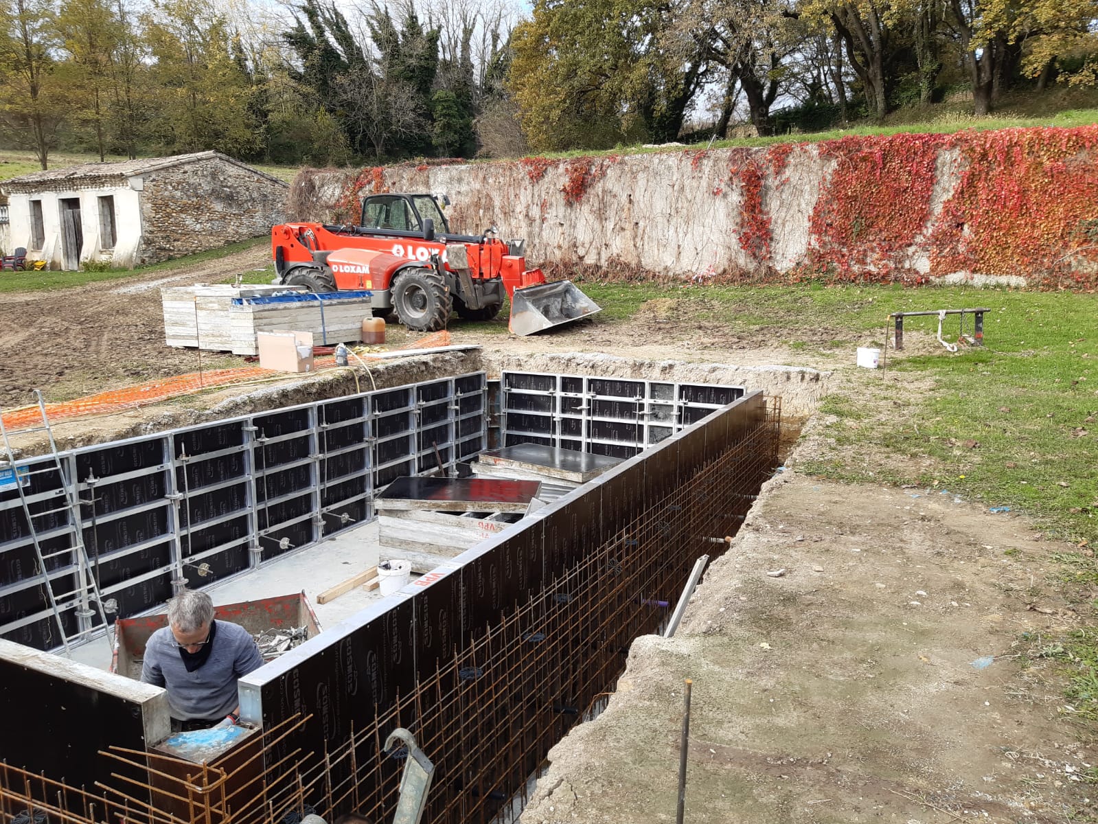 Montage des coffrages à béton